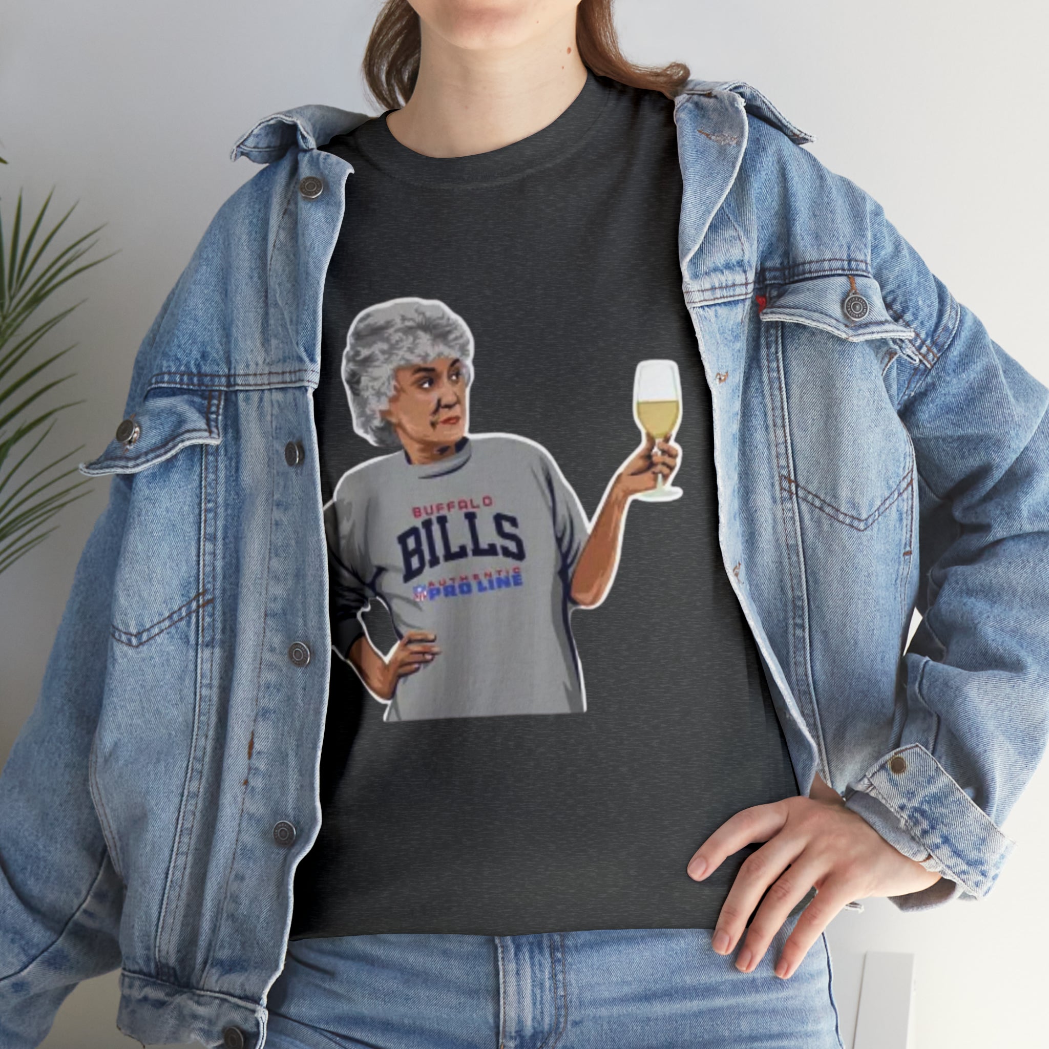 The Golden Girls 80's TV Show- Dorothy Unisex Heavy Cotton T-Shirt - Creations by Chris and Carlos